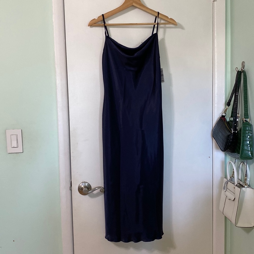 Bebe silky dress